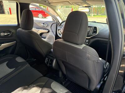 2018 Jeep Cherokee Latitude 4WD 2.4L 4d   - Photo 29 - Boise, ID 83704