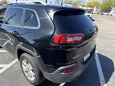 2018 Jeep Cherokee Latitude 4WD 2.4L 4d   - Photo 7 - Boise, ID 83704