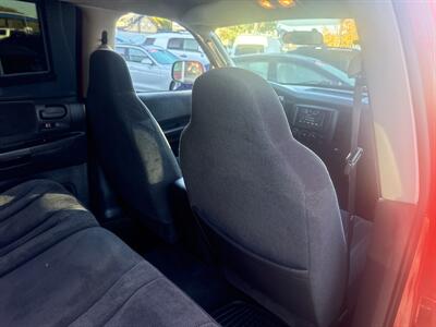 2004 Dodge Dakota Sport 4WD 4.7L 4dr   - Photo 31 - Boise, ID 83704