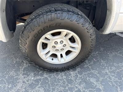 2004 Dodge Dakota Sport 4WD 4.7L V8 4d   - Photo 13 - Boise, ID 83704