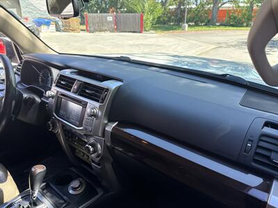 2014 Toyota 4Runner Limited 4WD 4.0L 4dr   - Photo 23 - Boise, ID 83704