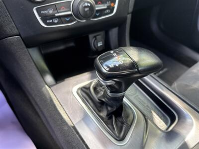 2015 Dodge Charger SE AWD 3.6L V6 4dr   - Photo 32 - Boise, ID 83704