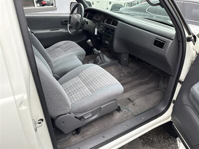 1995 Toyota T100 SR5 4WD 3.4L V6 2dr   - Photo 22 - Boise, ID 83704