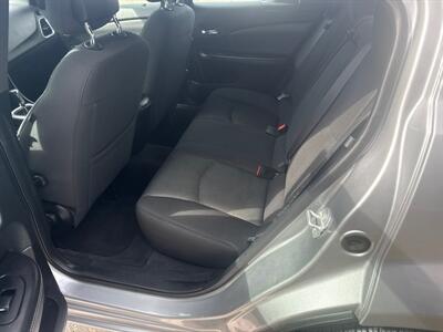 2013 Dodge Avenger SE 3.6L V6 4dr   - Photo 18 - Boise, ID 83704