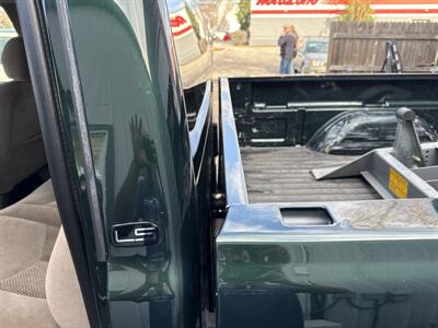 2004 Chevrolet Silverado 2500 LS 4WD 6.0L V8 4dr   - Photo 19 - Boise, ID 83704