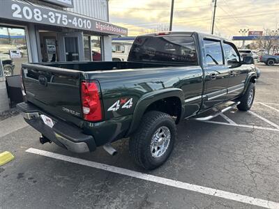 2004 Chevrolet Silverado 2500 LS 4WD 6.0L V8 4dr   - Photo 4 - Boise, ID 83704