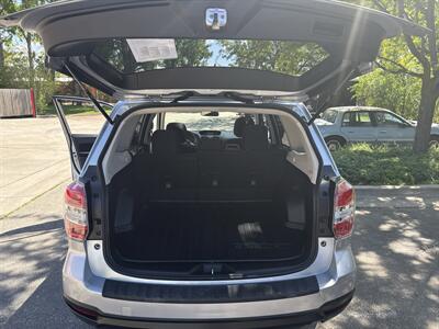 2014 Subaru Forester 2.5i premium AWD 4dr   - Photo 17 - Boise, ID 83704