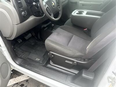 2011 Chevrolet Silverado 1500 4WD 5.3L V8 4dr   - Photo 17 - Boise, ID 83704