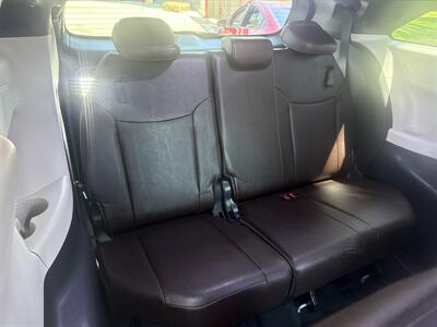 2021 Toyota Sienna Platinum Hybrid AWD   - Photo 16 - Boise, ID 83704