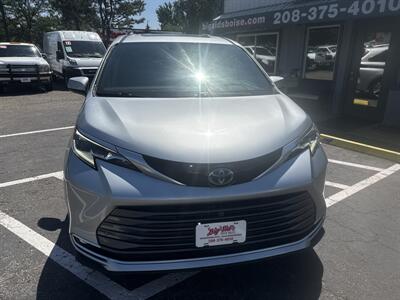 2021 Toyota Sienna Platinum Hybrid AWD   - Photo 9 - Boise, ID 83704