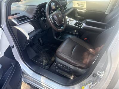 2021 Toyota Sienna Platinum Hybrid AWD   - Photo 13 - Boise, ID 83704
