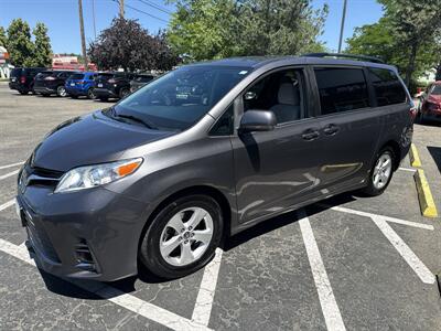 2020 Toyota Sienna LE 7-Passenger Auto   - Photo 2 - Boise, ID 83704