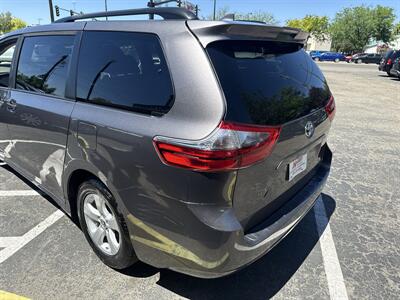 2020 Toyota Sienna LE 7-Passenger Auto   - Photo 7 - Boise, ID 83704