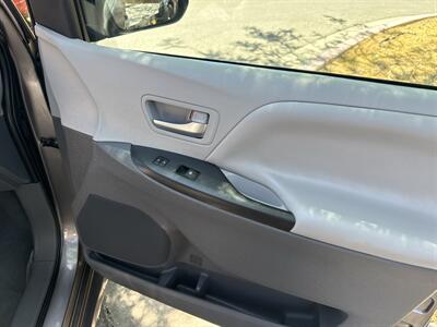 2020 Toyota Sienna LE 7-Passenger Auto   - Photo 25 - Boise, ID 83704