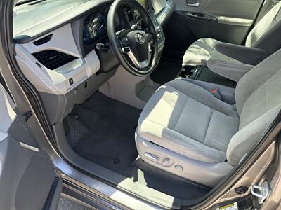 2020 Toyota Sienna LE 7-Passenger Auto   - Photo 17 - Boise, ID 83704