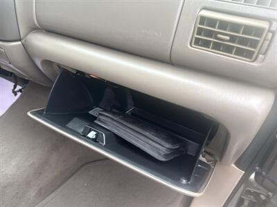 2003 Ford F-250 XLT 4WD 6.0L V8 4dr   - Photo 30 - Boise, ID 83704