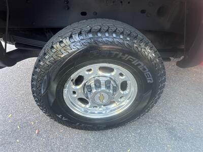 2003 Chevrolet Silverado 2500 LS 4WD 6.0L V8 4dr   - Photo 11 - Boise, ID 83704