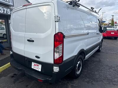 2017 Ford Transit 150 Low Roof 3.7L 3d   - Photo 8 - Boise, ID 83704