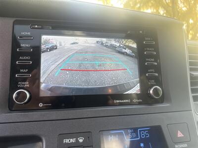 2018 Toyota Sienna XLE 8-Pass 3.5L 4dr   - Photo 39 - Boise, ID 83704