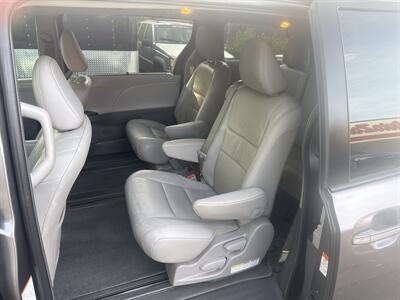 2018 Toyota Sienna XLE 8-Pass 3.5L 4dr   - Photo 18 - Boise, ID 83704