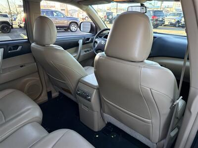 2013 Toyota Highlander SE AWD 3.5L V6 4dr   - Photo 31 - Boise, ID 83704