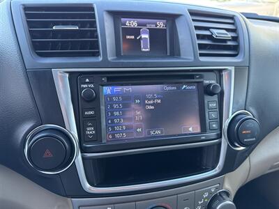 2013 Toyota Highlander SE AWD 3.5L V6 4dr   - Photo 36 - Boise, ID 83704