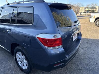 2013 Toyota Highlander SE AWD 3.5L V6 4dr   - Photo 5 - Boise, ID 83704