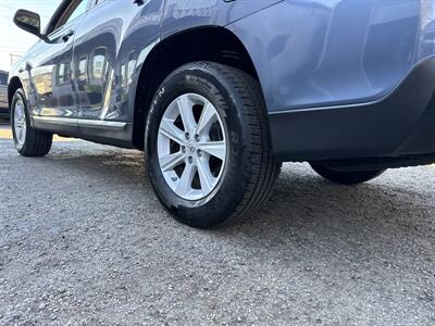 2013 Toyota Highlander SE AWD 3.5L V6 4dr   - Photo 24 - Boise, ID 83704