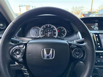 2017 Honda Accord EX-L 3.5L V6 4dr   - Photo 33 - Boise, ID 83704