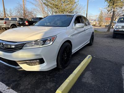 2017 Honda Accord EX-L 3.5L V6 4dr   - Photo 13 - Boise, ID 83704