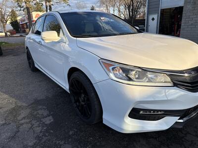 2017 Honda Accord EX-L 3.5L V6 4dr   - Photo 14 - Boise, ID 83704