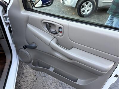 2002 Chevrolet S-10 Base 2WD 2.2L I4 3dr   - Photo 21 - Boise, ID 83704