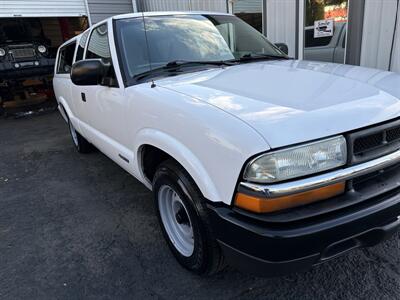 2002 Chevrolet S-10 Base 2WD 2.2L I4 3dr   - Photo 14 - Boise, ID 83704