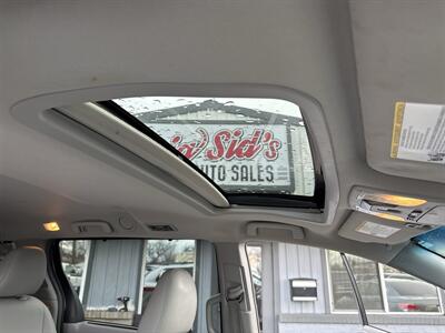 2017 Toyota Sienna XLE AWD 7 Passenger   - Photo 28 - Boise, ID 83704