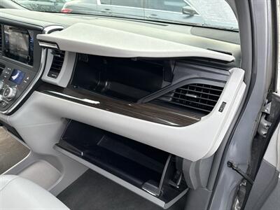 2017 Toyota Sienna XLE AWD 7 Passenger   - Photo 27 - Boise, ID 83704