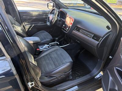 2020 Mitsubishi Outlander ES AWD 2.4L I4 4dr   - Photo 23 - Boise, ID 83704