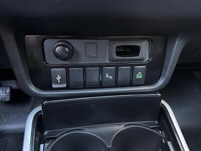 2020 Mitsubishi Outlander ES AWD 2.4L I4 4dr   - Photo 35 - Boise, ID 83704
