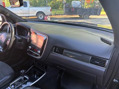 2020 Mitsubishi Outlander ES AWD 2.4L I4 4dr   - Photo 25 - Boise, ID 83704