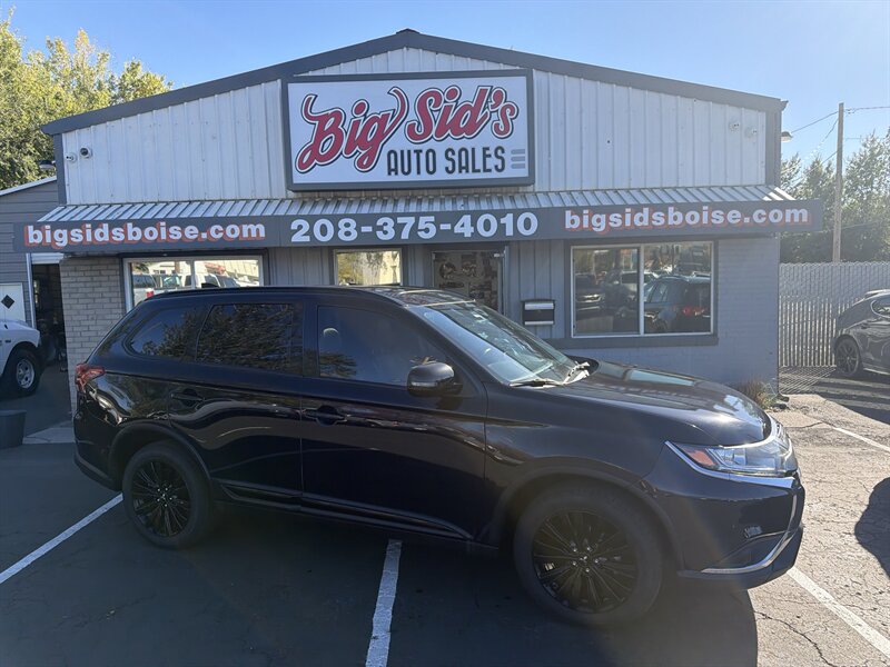2020 Mitsubishi Outlander ES AWD 2.4L I4 4dr   - Photo 1 - Boise, ID 83704