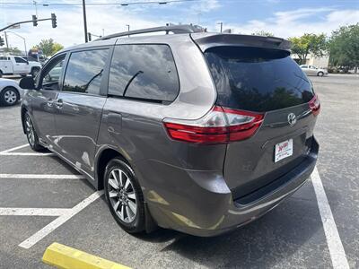 2018 Toyota Sienna XLE AWD 7-Passenger   - Photo 3 - Boise, ID 83704