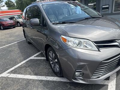 2018 Toyota Sienna XLE AWD 7-Passenger   - Photo 10 - Boise, ID 83704
