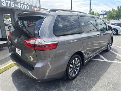 2018 Toyota Sienna XLE AWD 7-Passenger   - Photo 4 - Boise, ID 83704