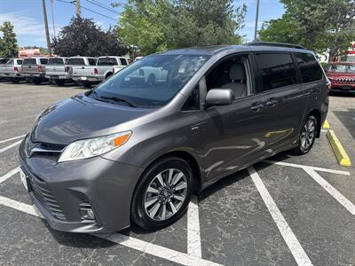 2018 Toyota Sienna XLE AWD 7-Passenger   - Photo 2 - Boise, ID 83704