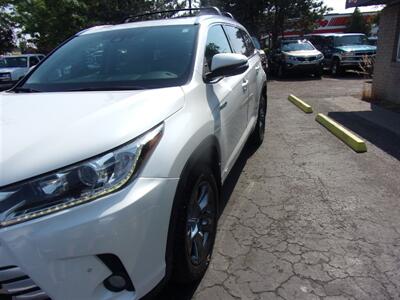 2017 Toyota Highlander Hybrid Ltd Platinum AWD 4dr   - Photo 16 - Boise, ID 83704