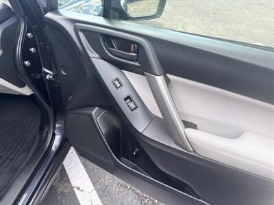 2015 Subaru Forester 2.5i Premium AWD 4dr   - Photo 23 - Boise, ID 83704