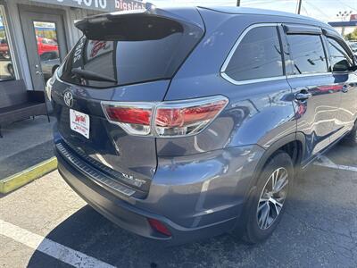 2016 Toyota Highlander XLE AWD 3.5L V6 4dr   - Photo 8 - Boise, ID 83704
