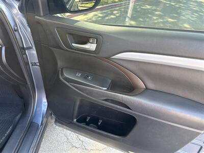 2016 Toyota Highlander XLE AWD 3.5L V6 4dr   - Photo 24 - Boise, ID 83704