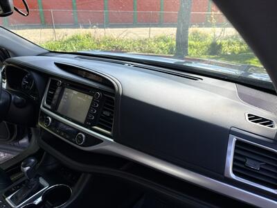 2016 Toyota Highlander XLE AWD 3.5L V6 4dr   - Photo 25 - Boise, ID 83704