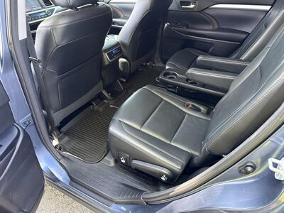 2016 Toyota Highlander XLE AWD 3.5L V6 4dr   - Photo 18 - Boise, ID 83704