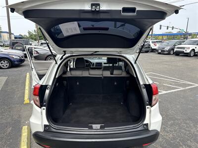 2017 Honda HR-V LX FWD 1.8L I4 4dr   - Photo 19 - Boise, ID 83704